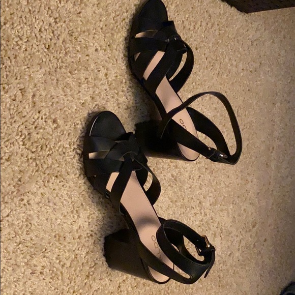 Also shoes - Picture 4 of 4